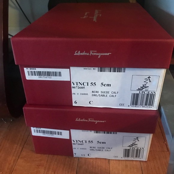 FINAL NEW Salvatore Ferragamo Gancio Flower Sandal - Picture 7 of 7